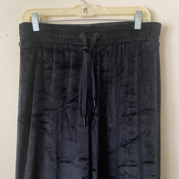 VICTORIAS SECRET WOMENS VELOUR DIAMANTE WIDE LEG SNAP LOUNGE PANTS SZ L/M BLK - Picture 2 of 6